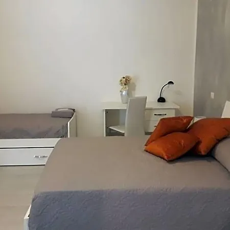 2 Erre Frühstückspension 4*