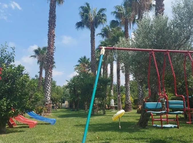 2 Erre 4* פסטום